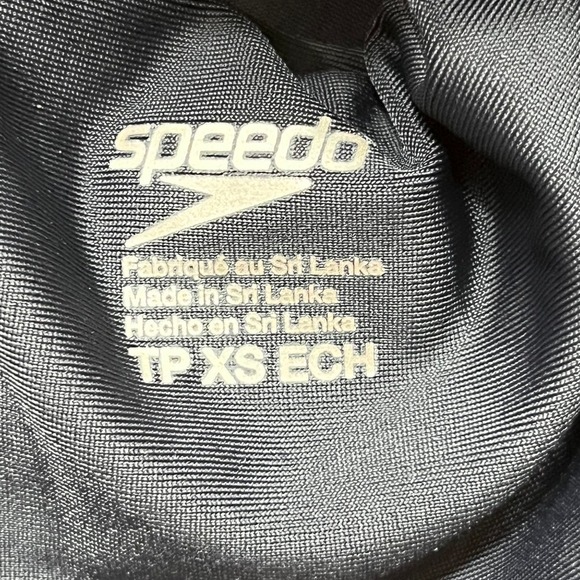 Speedo NWT One Piece Thin Strap Criss-Cross Strappy Back Black Swim Suit XS - Picture 7 of 9